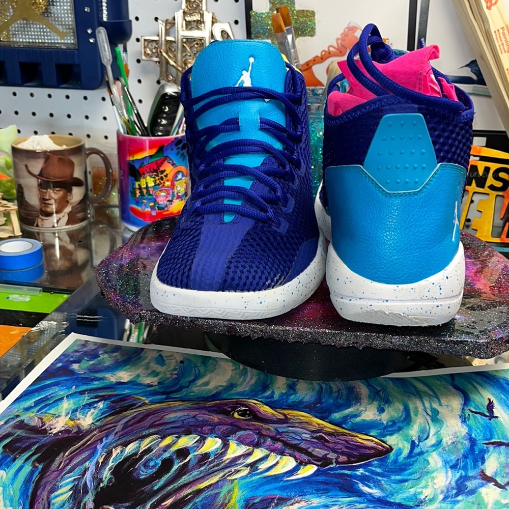 Jordan reveal hornets size 12